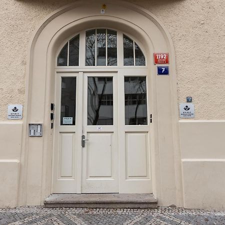 Capsule Hostel Andel Centre Spirit Praga Exterior foto